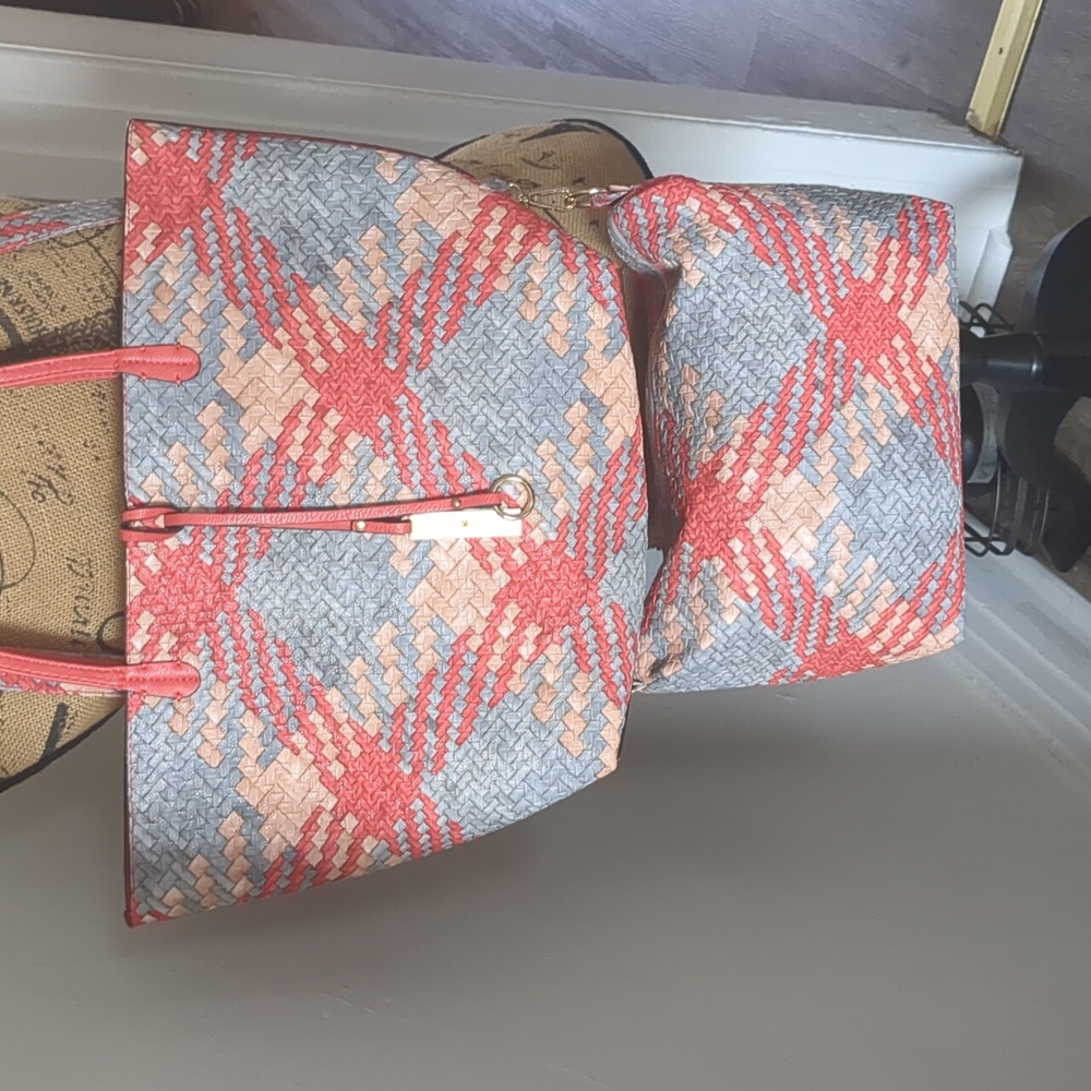 2 Matching purses Customized shoulder bag & tote the tote is reversible